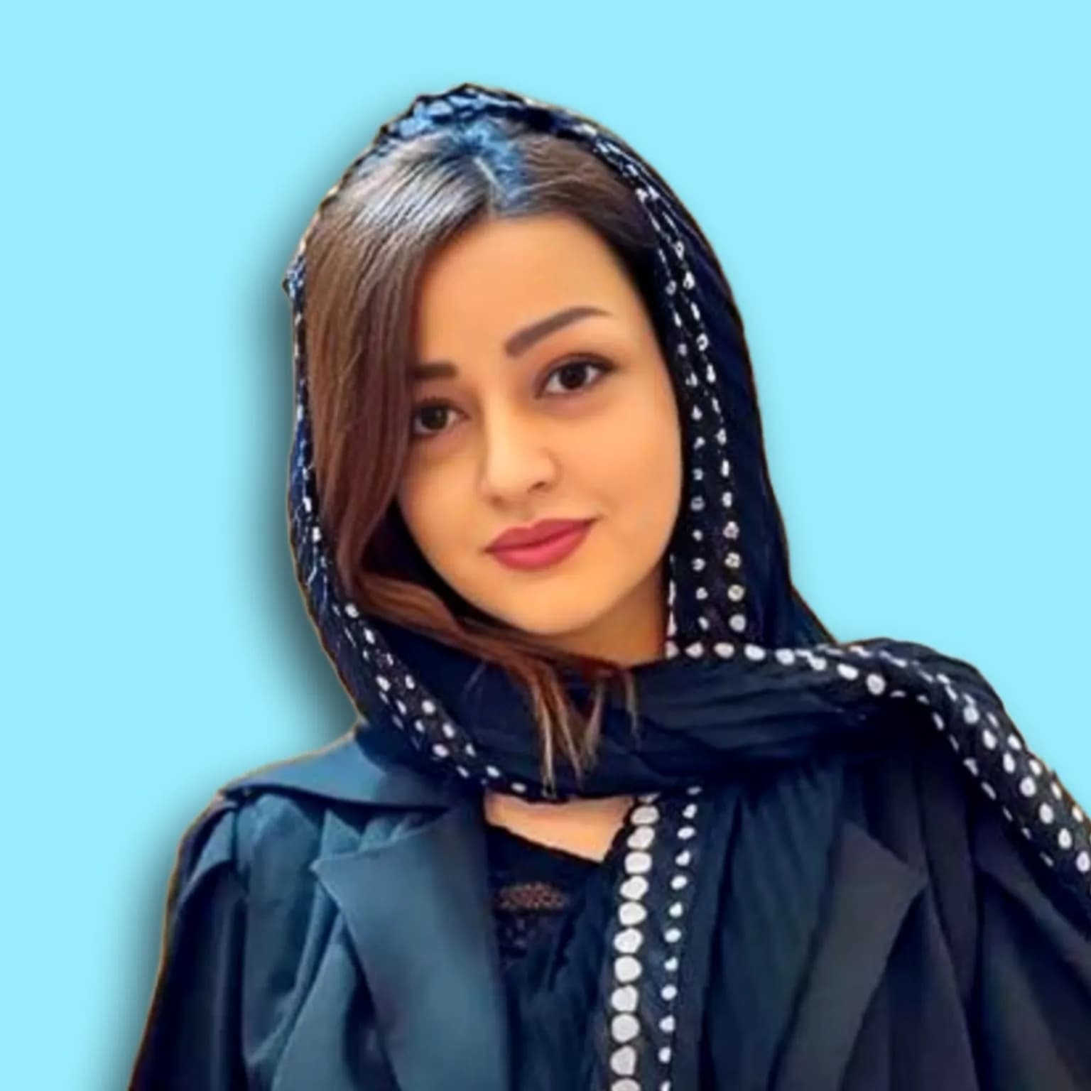 عضو تیم بیزیلُک: آذین افسری - سوشیال منیجر